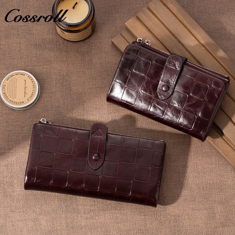 Genuine leather women's wallet with clasp, anti-demagnetization card holder, stylish European and American crocodile pattern