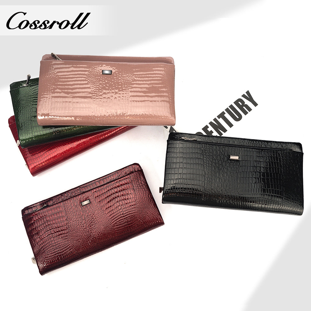 High Quality Wholesale Custom Cheap luxury leather   crocodile texture patent leather