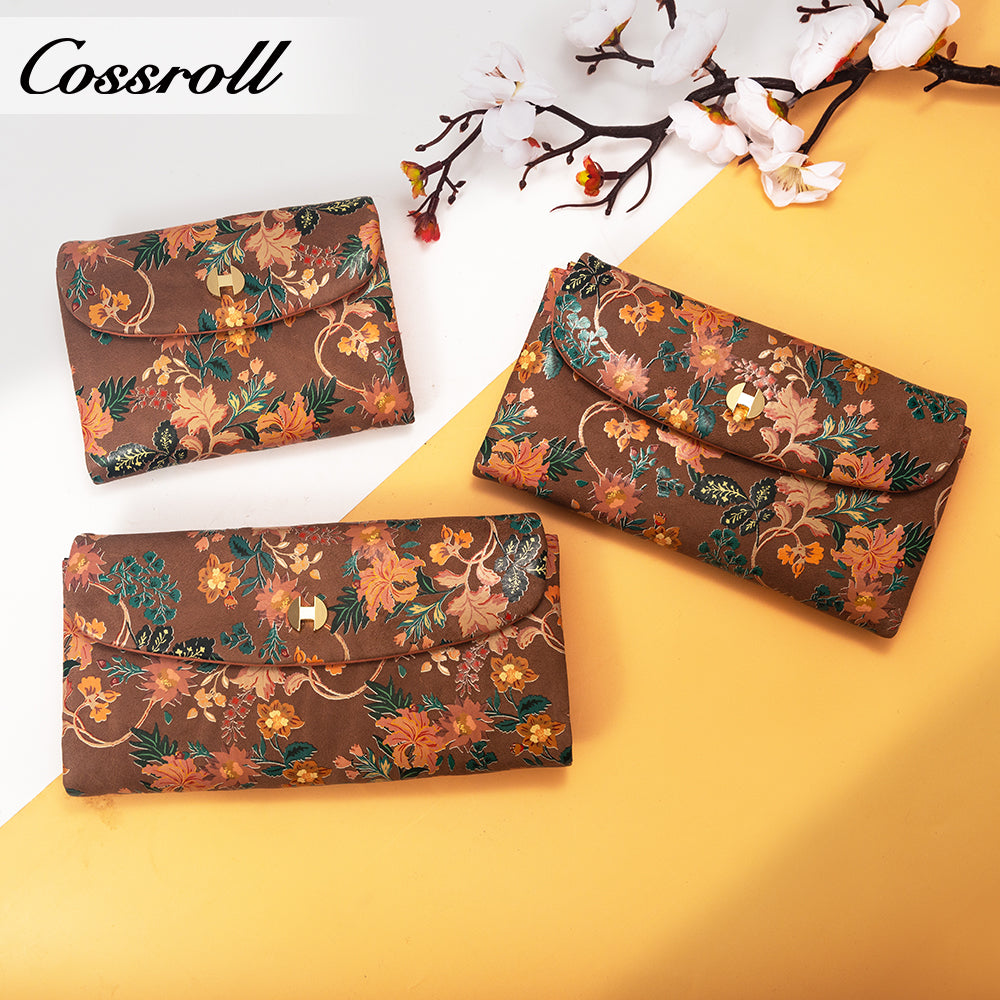 China Professional Customized manufactory for women geniune leather wallet