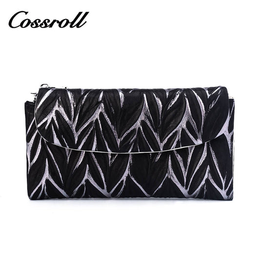 Cossroll Bifold Cowhide Patent Leather Wallets Manufacturer