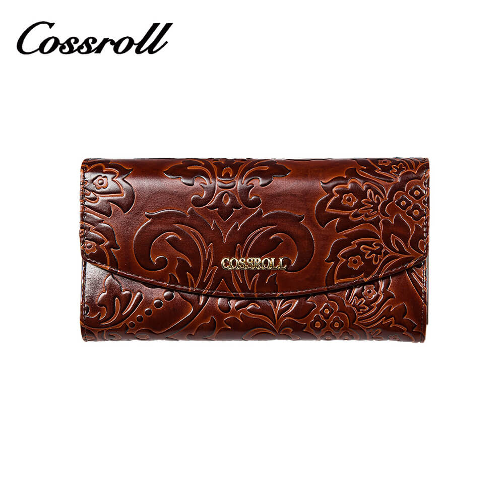 Flower Debossed Envelop Women Long Patent Leather Wallets Manufacturer