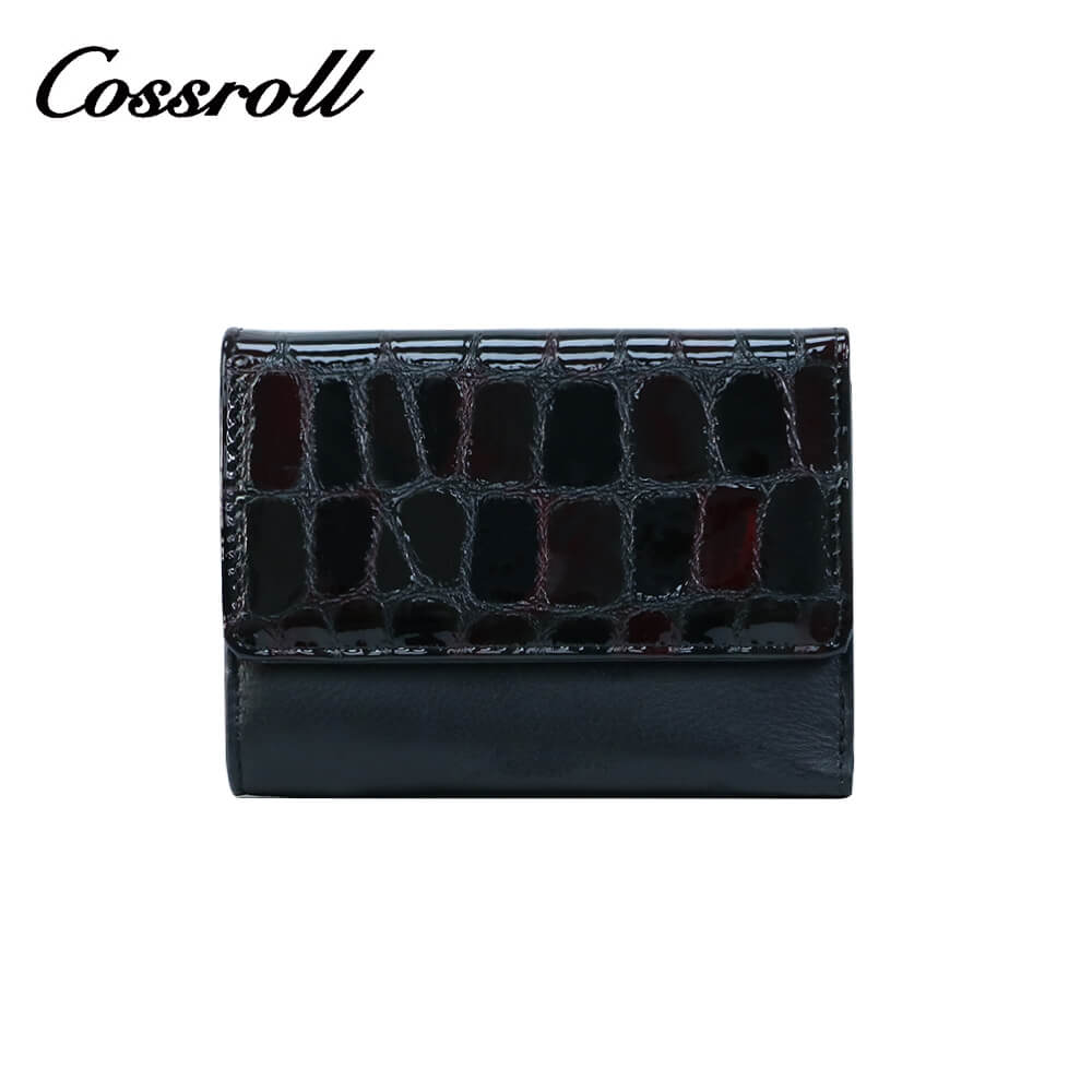 Cossroll Crocodile Patent Leather Bifold Short Wallets Wholesale