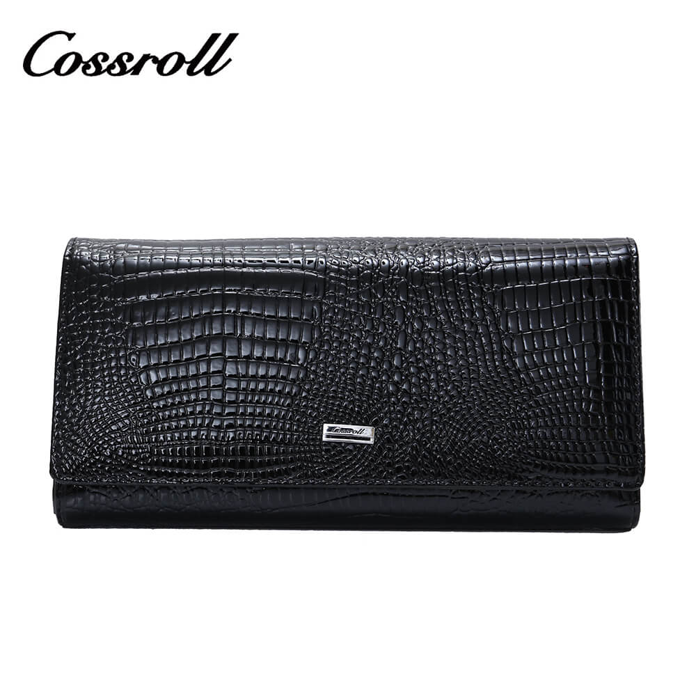 Crocodile Bifold Long Cowhide Leather Wallet Manufacturer