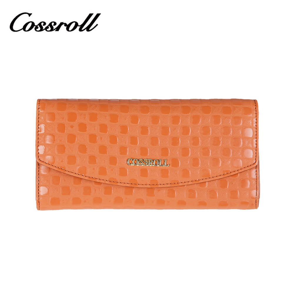 Dots Envelop Lady Long Patent Leather Wallets