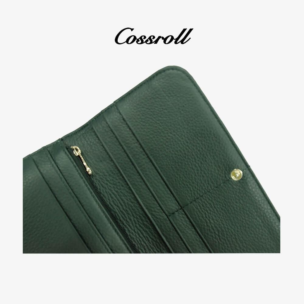 Crocodile Pattern Bifold Wallets Glossy Leather Wholesale - cossroll.leather