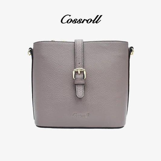 21-028 - cossroll.leather