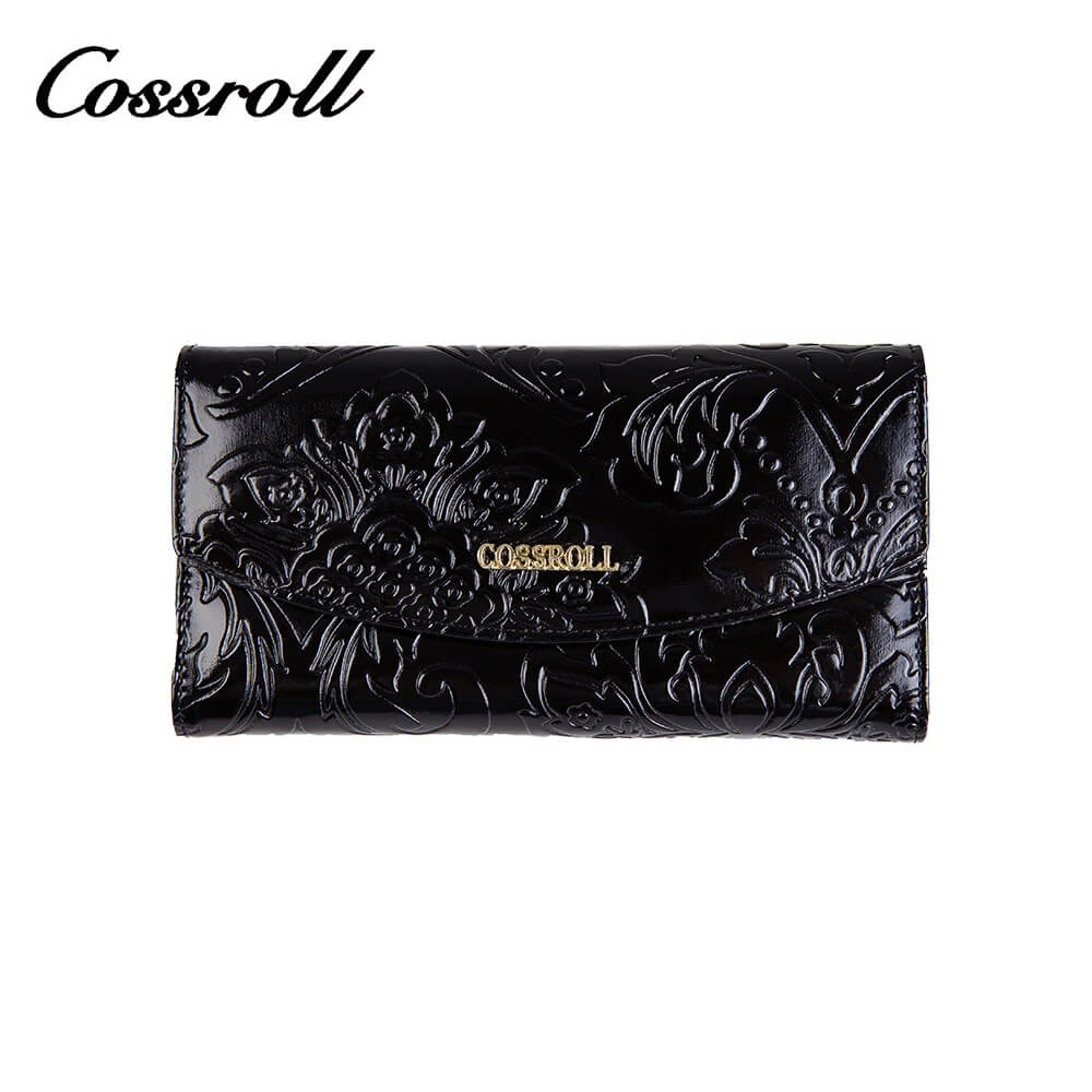 Flower Debossed Envelop Women Long Patent Leather Wallets Manufacturer