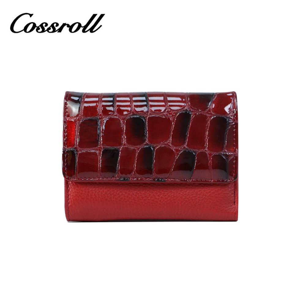 Cossroll Crocodile Patent Leather Bifold Short Wallets Wholesale