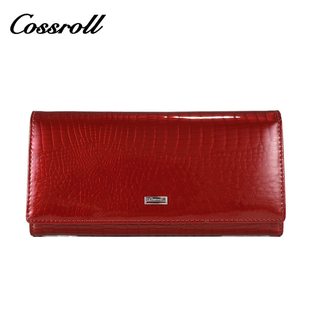 Crocodile Women Long Cowhide Leather Wallet Manufacturer