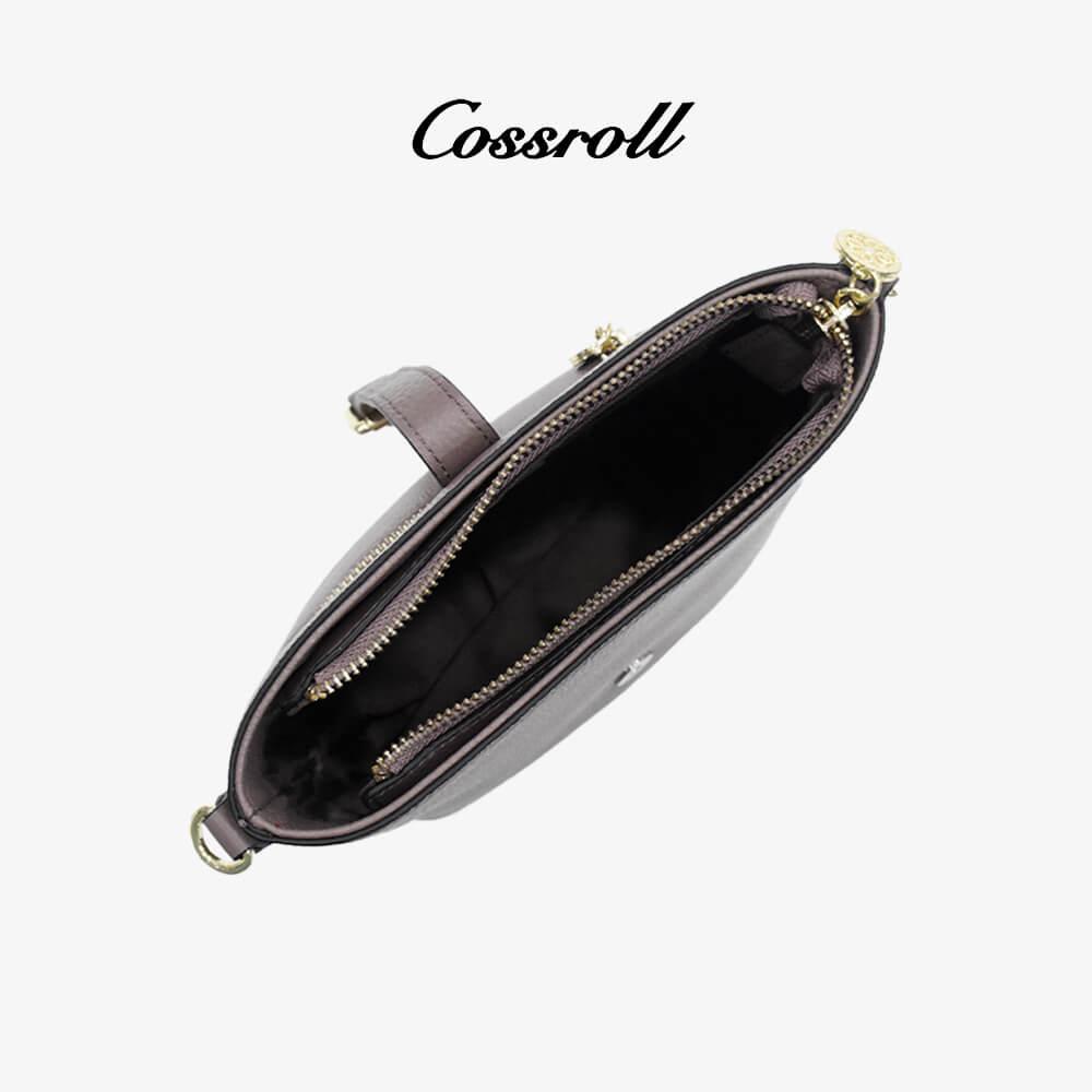 21-028 - cossroll.leather