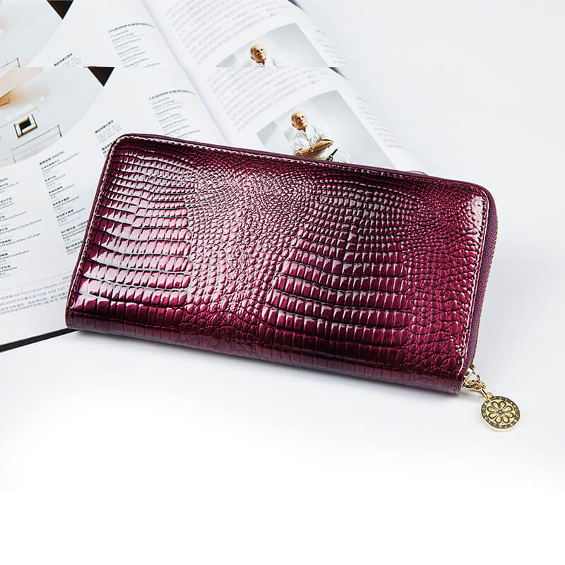 Cossroll Round Zip Long Crocodile Patent Leather Wallets Manufacturer